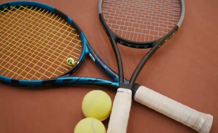 raquette de tennis