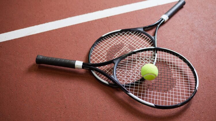 Tennis Racquet 
