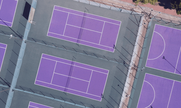 Abmessungen des Tennisplatzes