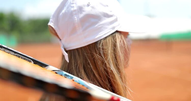 Comment commencer à jouer au tennis