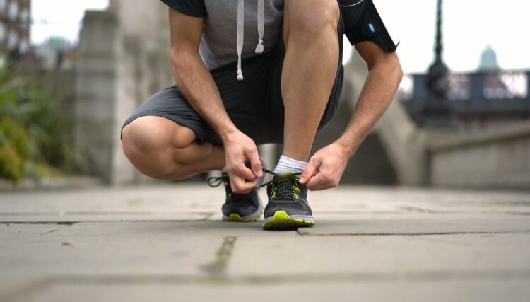 tênis de corrida do melhor homem