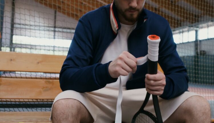 como hacer overgrip en una raqueta de tenis