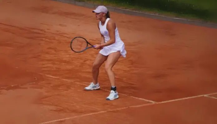 Les joueurs de tennis professionnels et leurs attelles de cheville : réussissez votre jeu